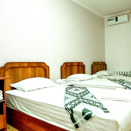 Hotel Mir Адрес Abu Ali Ibn Sino 4A 부하라 외부 사진