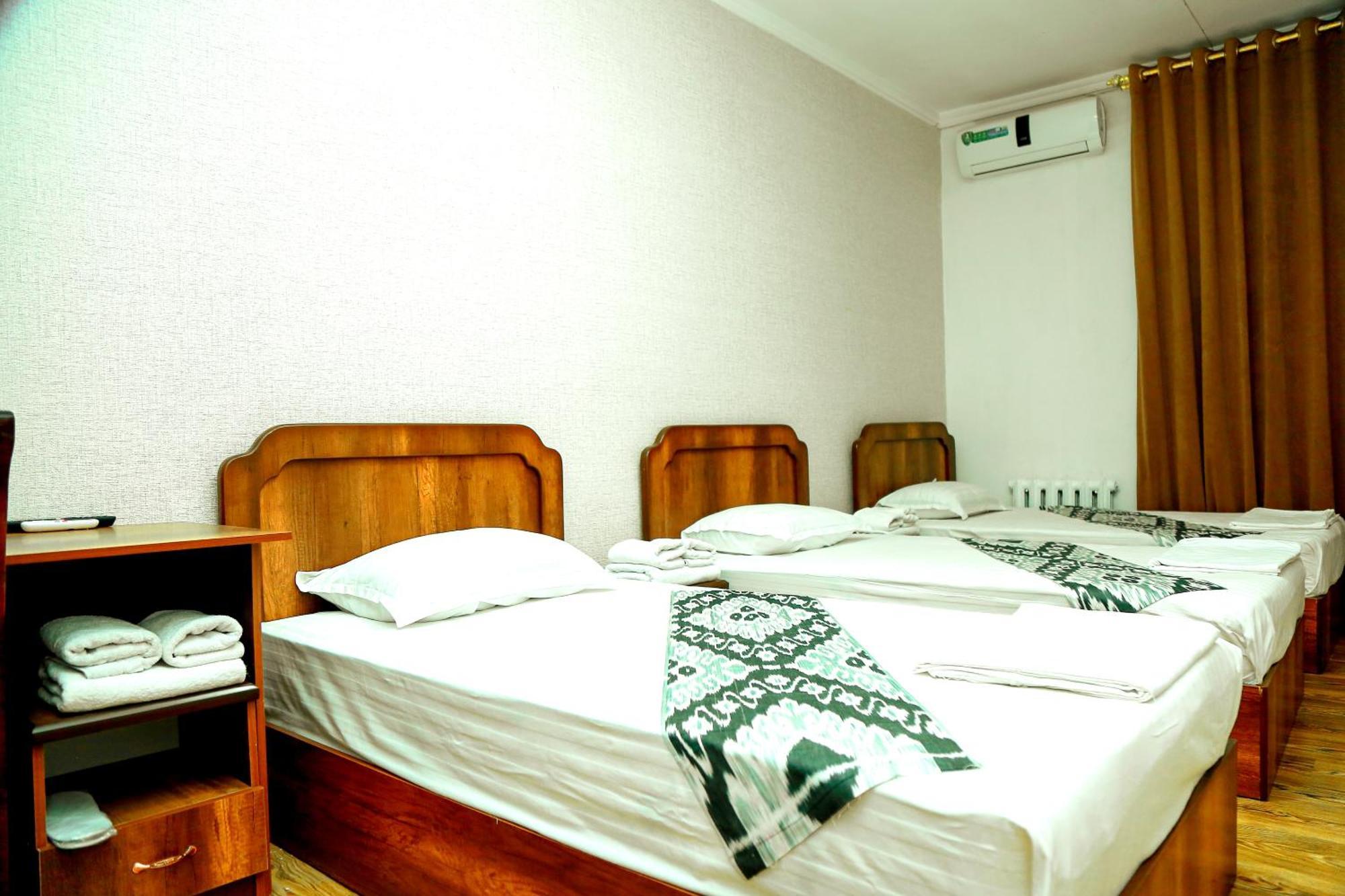 Hotel Mir Адрес Abu Ali Ibn Sino 4A 부하라 외부 사진